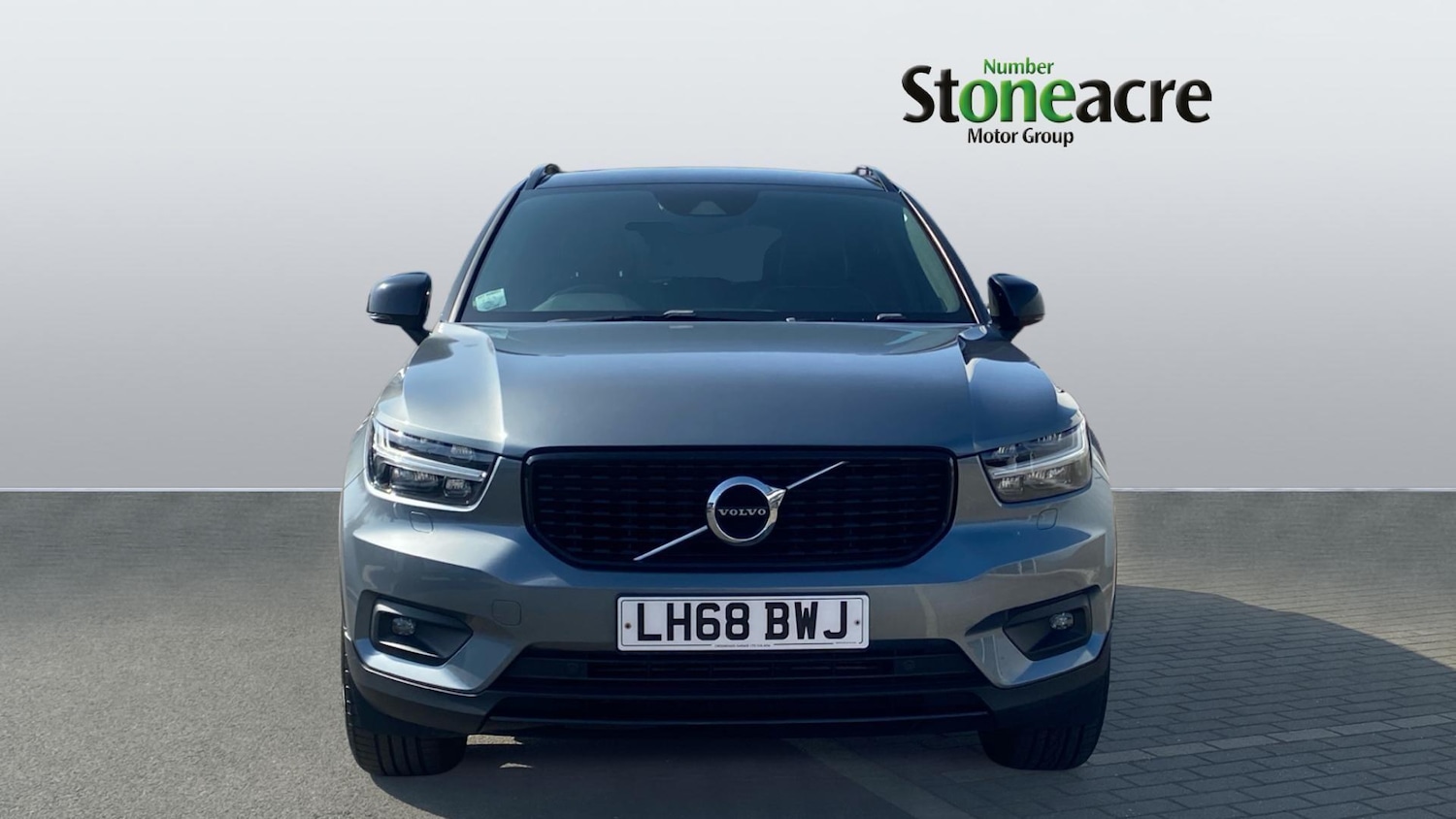 Used Volvo XC40 2019 for sale - 78204629: Photo 2