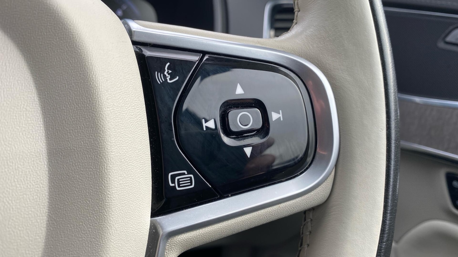 Used Volvo XC90 2021 for sale - 76866144: Photo 22