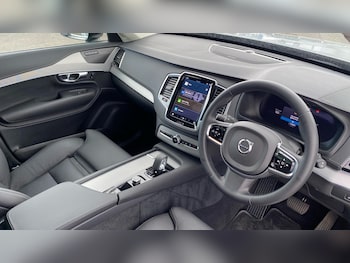 Used Volvo XC90 2024 for sale - 75319137: Photo