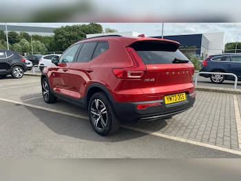 Used Volvo XC40 2023 for sale - 79520637: Photo