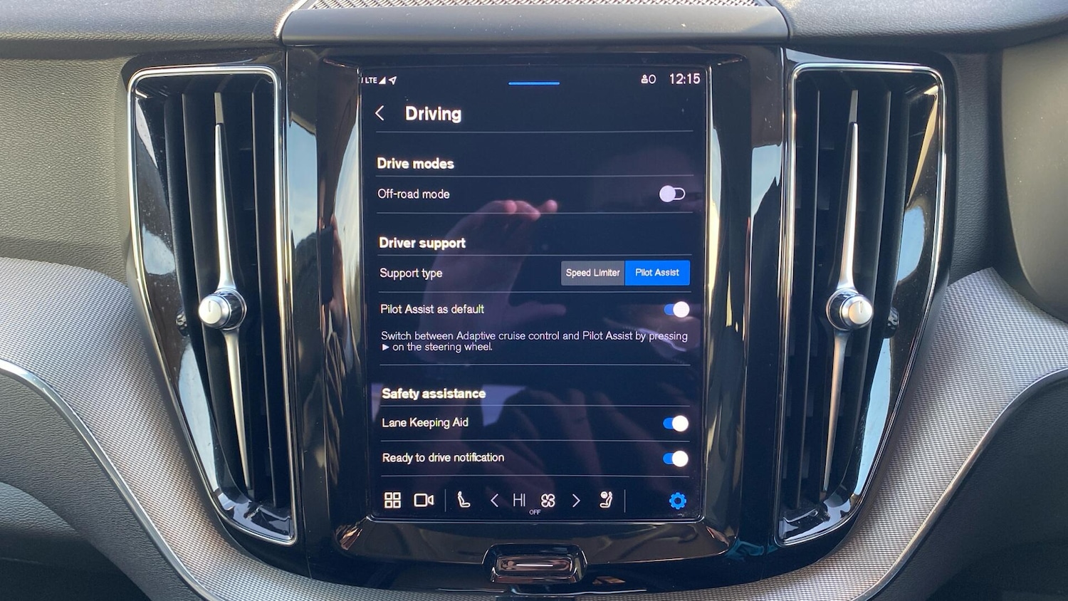 Used Volvo XC60 2023 for sale - 76729041: Photo 16