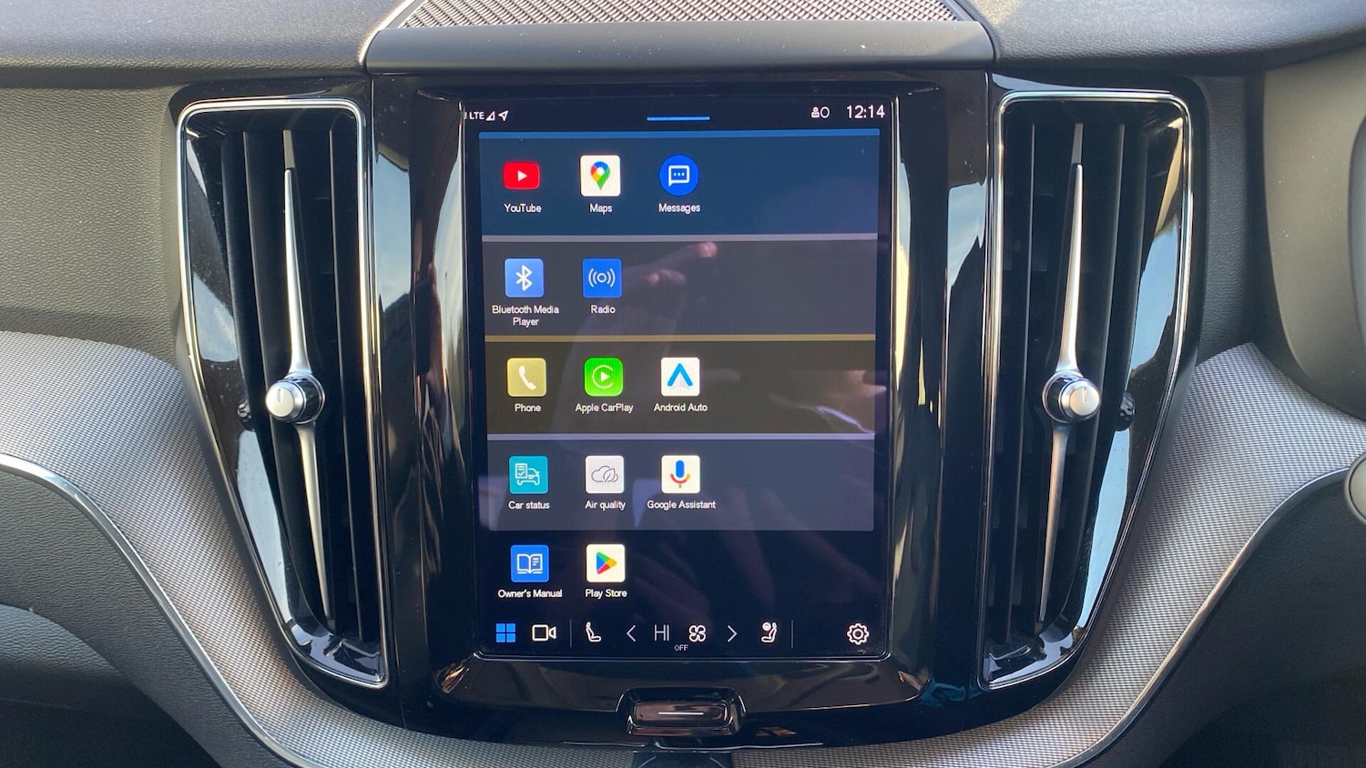 Used Volvo XC60 2023 for sale - 76729041: Photo 18