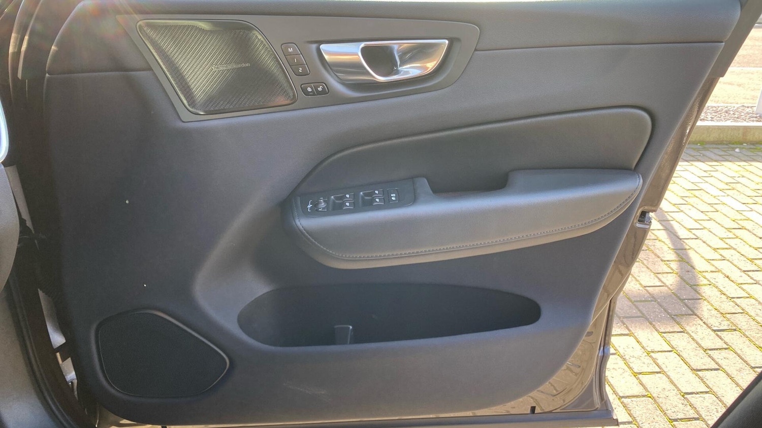 Used Volvo XC60 2023 for sale - 76729041: Photo 30