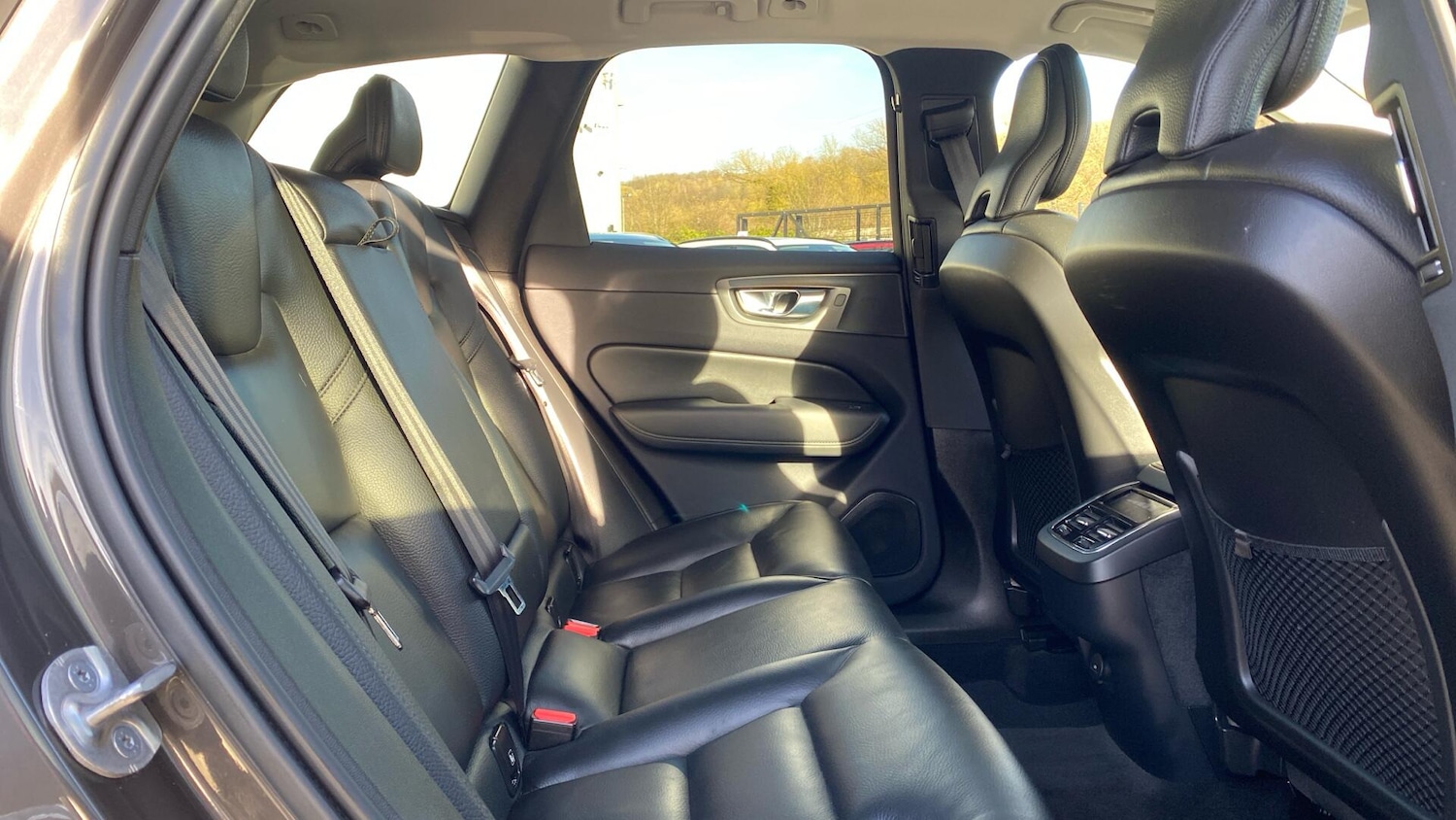 Used Volvo XC60 2023 for sale - 76729041: Photo 7