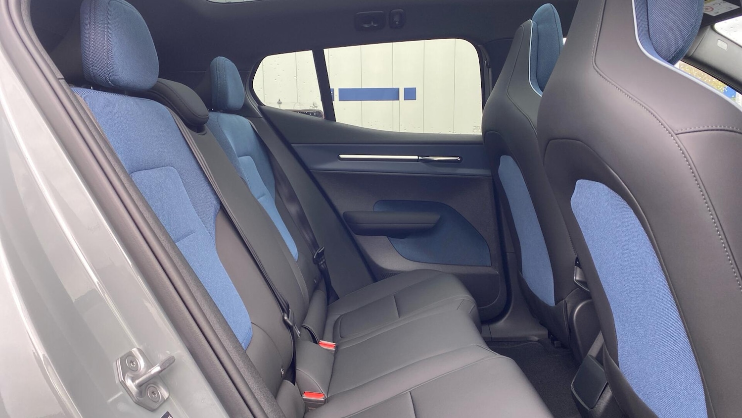 Used Volvo EX30 2026 for sale - 78058861: Photo 6