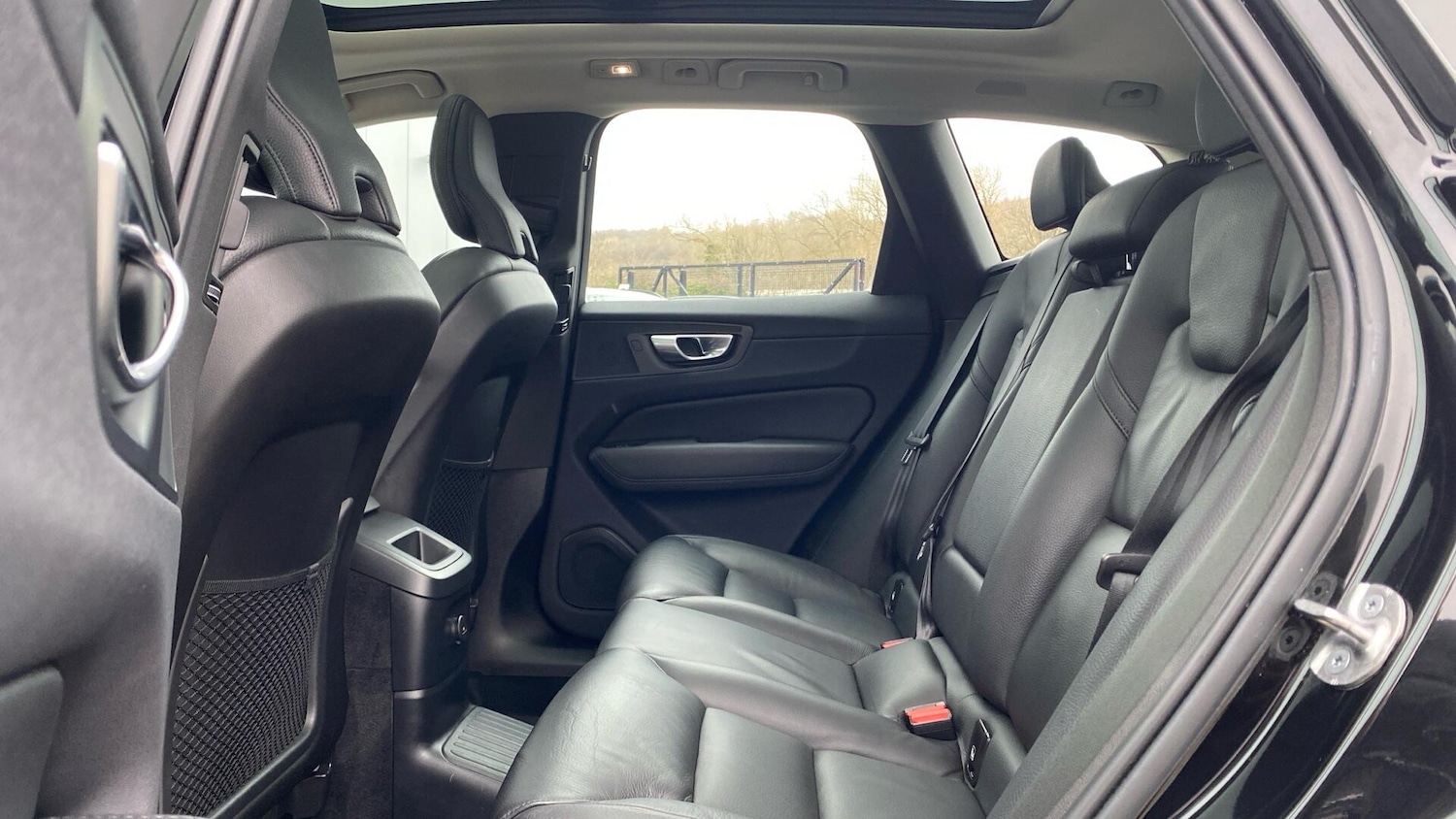 Used Volvo XC60 2023 for sale - 77101685: Photo 14