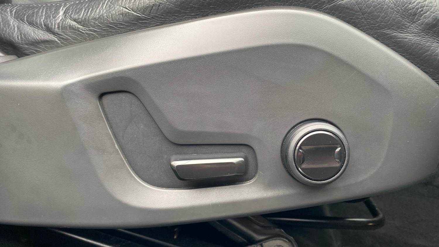 Used Volvo XC60 2023 for sale - 77101685: Photo 21