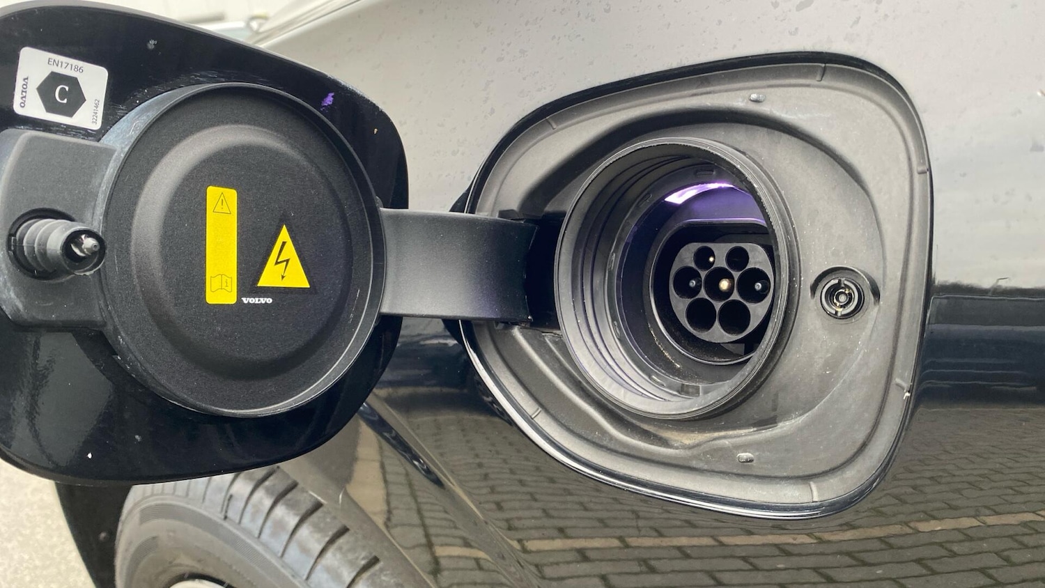 Used Volvo XC60 2023 for sale - 77101685: Photo 24