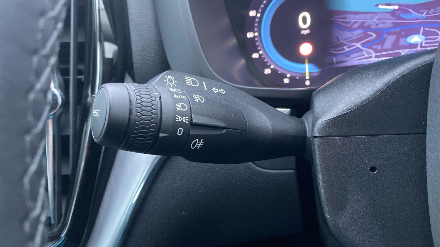 Used Volvo XC60 for sale - 77511461: Photo 14