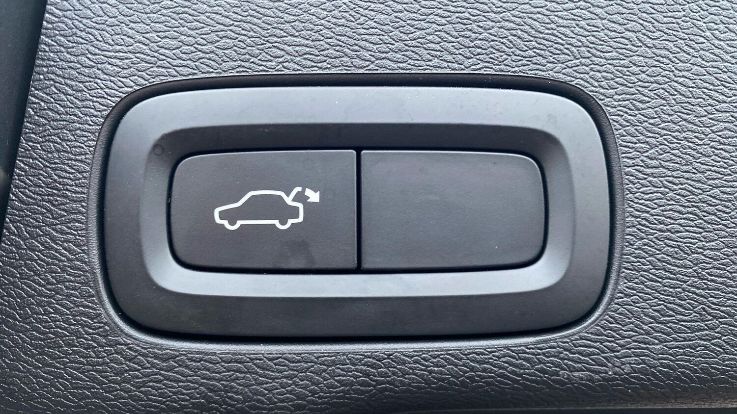 Used Volvo XC60 for sale - 77511461: Photo 22