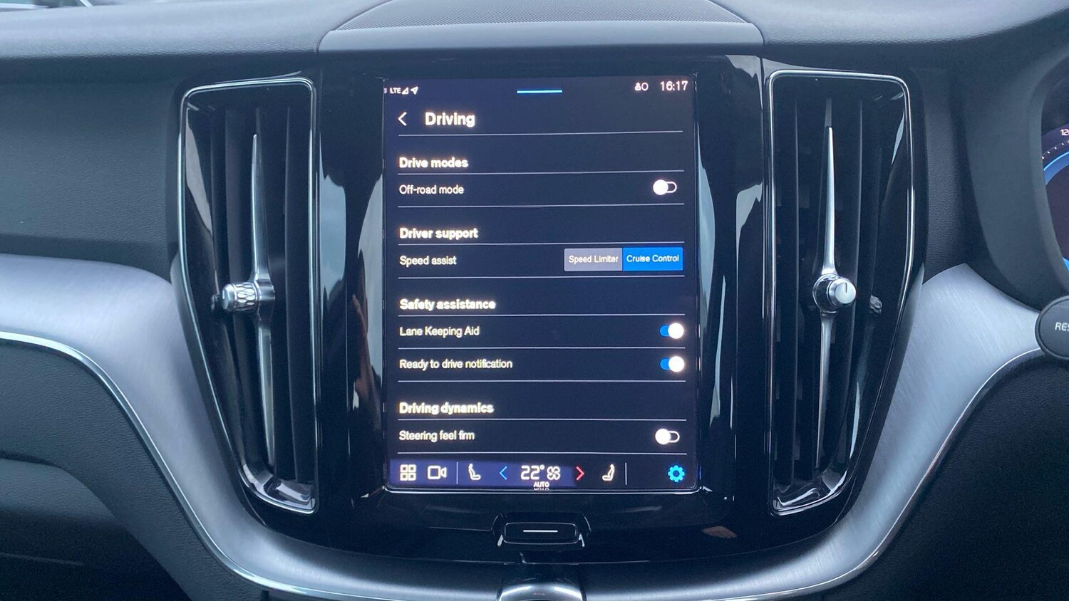 Used Volvo XC60 for sale - 77511461: Photo 30