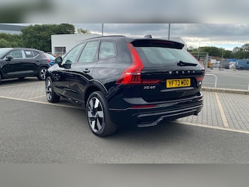 Used Volvo XC60 2023 for sale - 79348400: Photo