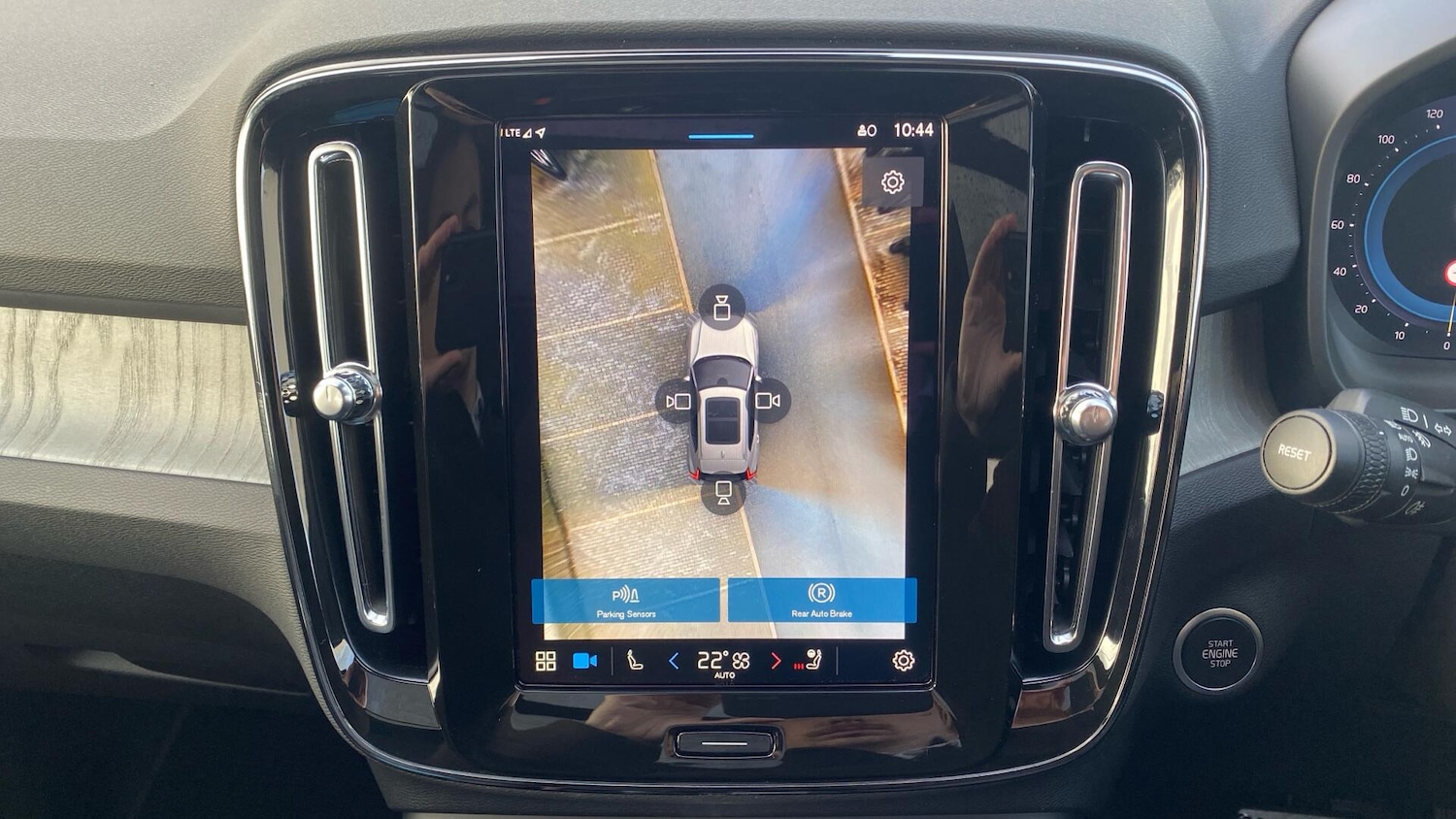 Used Volvo XC40 2024 for sale - 76423772: Photo 18