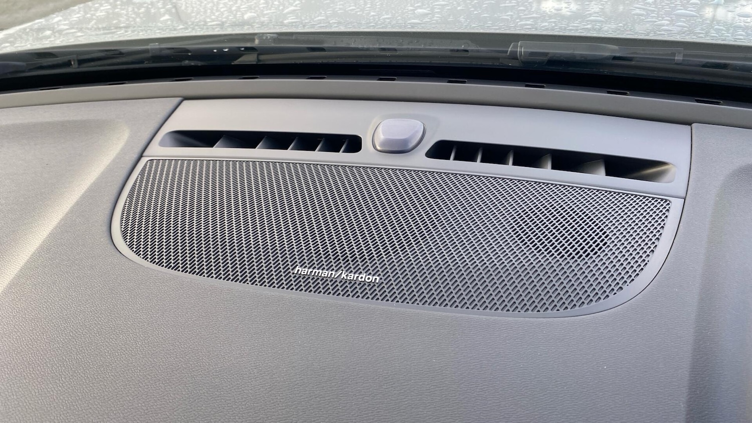 Used Volvo XC40 2024 for sale - 76423772: Photo 26