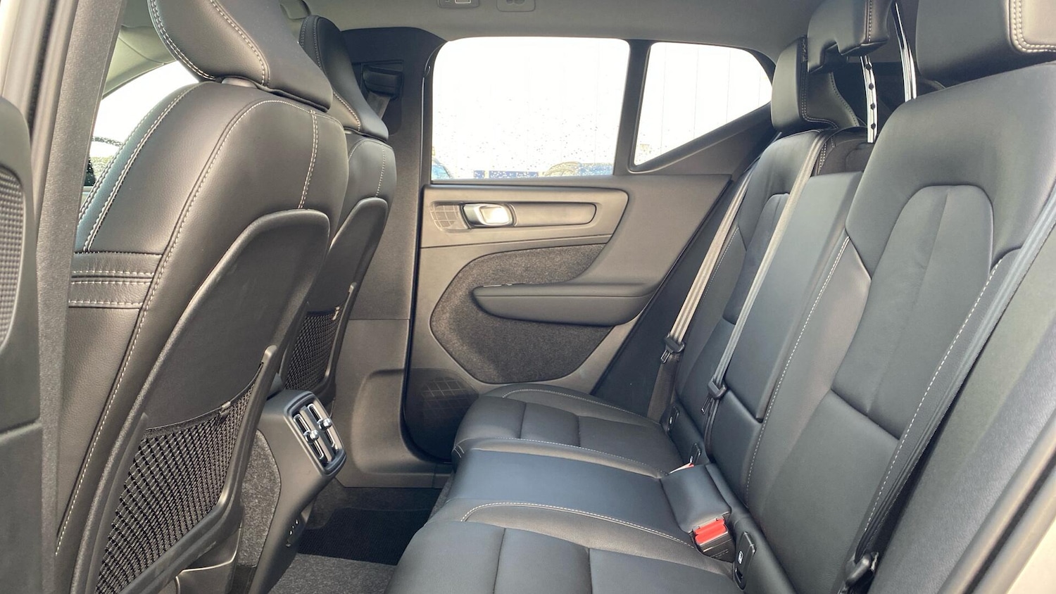 Used Volvo XC40 2024 for sale - 76423772: Photo 34