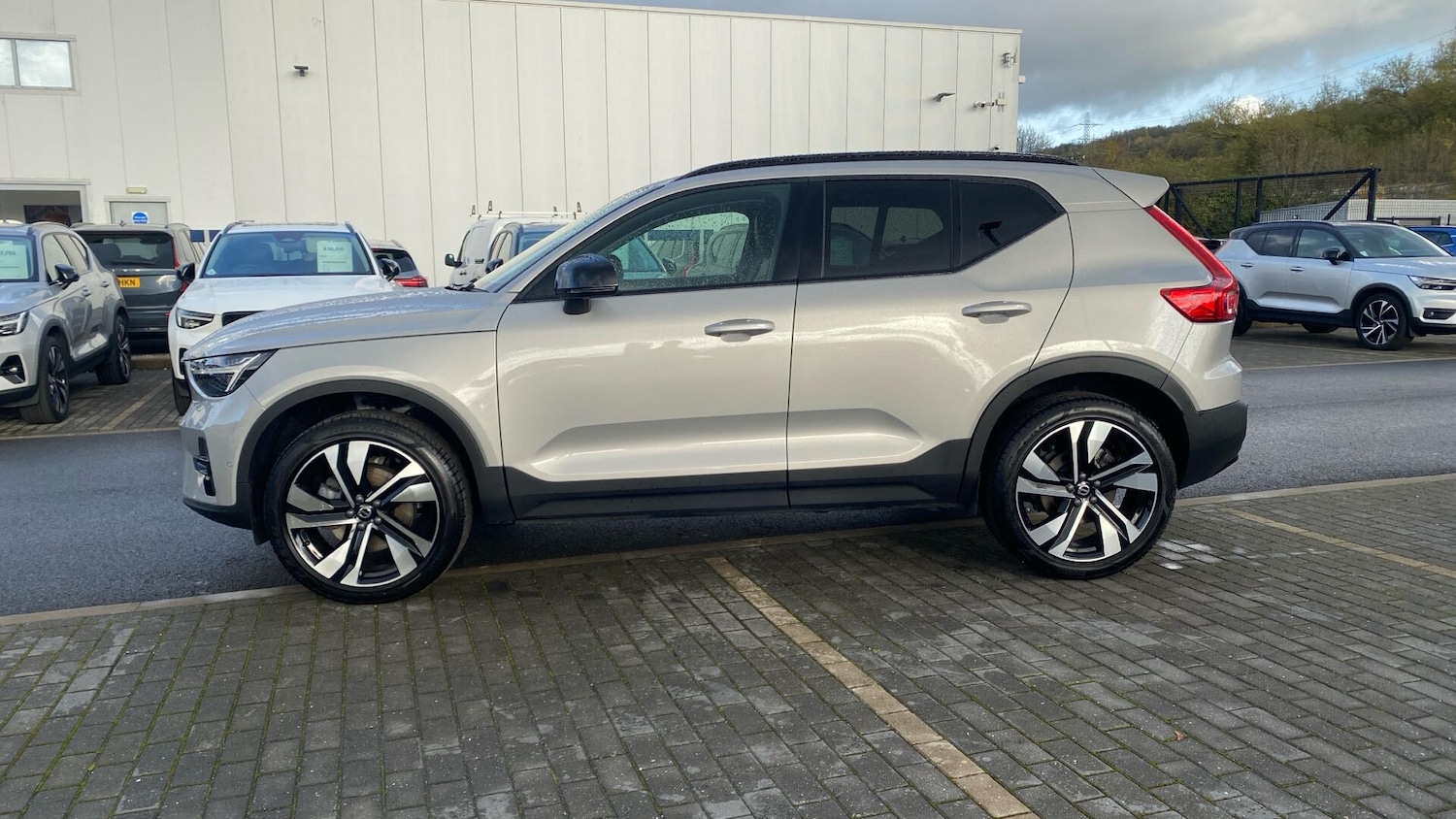 Used Volvo XC40 2024 for sale - 76423772: Photo 38