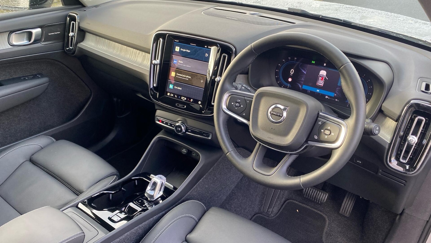 Used Volvo XC40 2024 for sale - 76423772: Photo 5