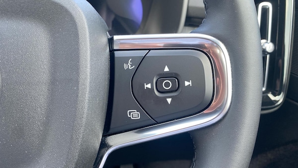 Used Volvo XC40 2023 for sale - 75290867: Photo 20