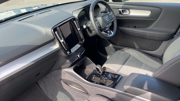 Used Volvo XC40 2023 for sale - 75290867: Photo 34