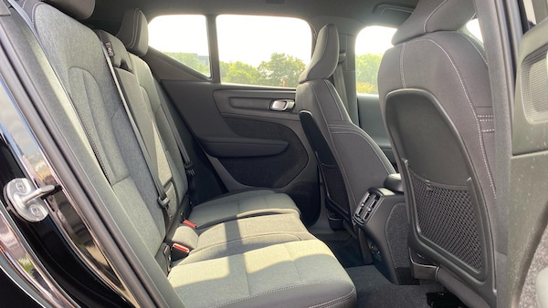 Used Volvo XC40 2023 for sale - 75290867: Photo 6