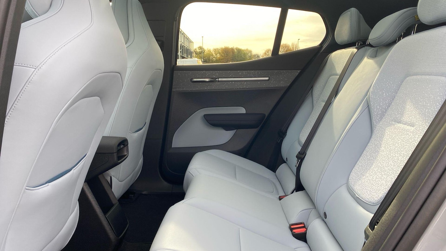 Used Volvo EX30 2025 for sale - 76538068: Photo 33