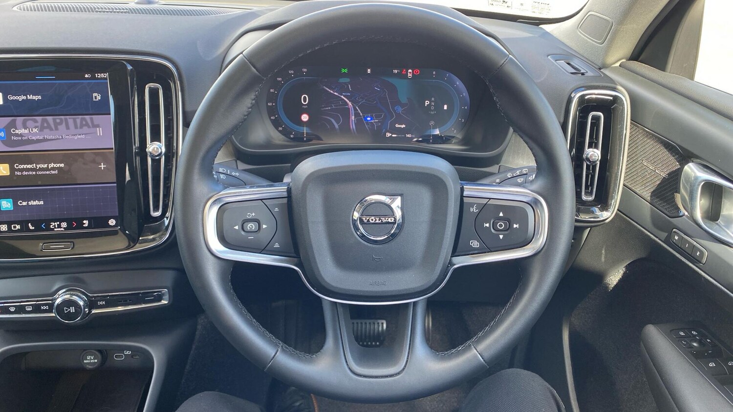 Used Volvo XC40 2025 for sale - 76060391: Photo 10