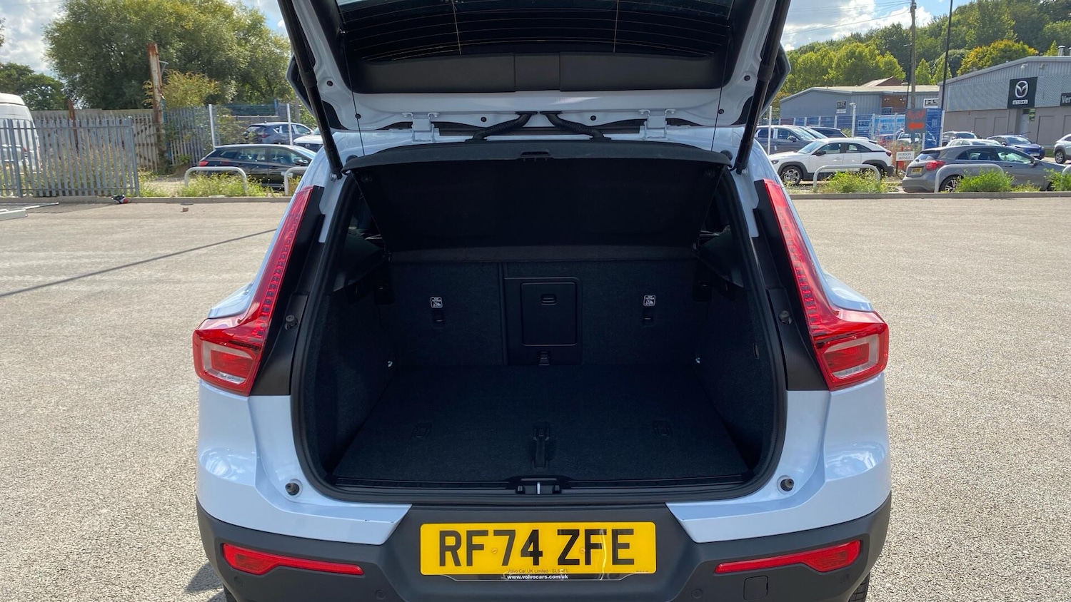 Used Volvo XC40 2025 for sale - 76060391: Photo 13
