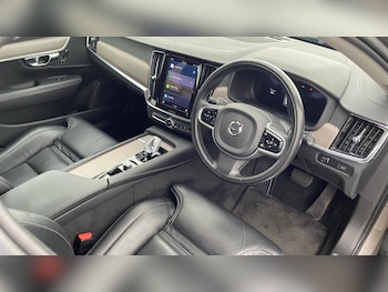 Used Volvo V90 2022 for sale - 75333922: Photo