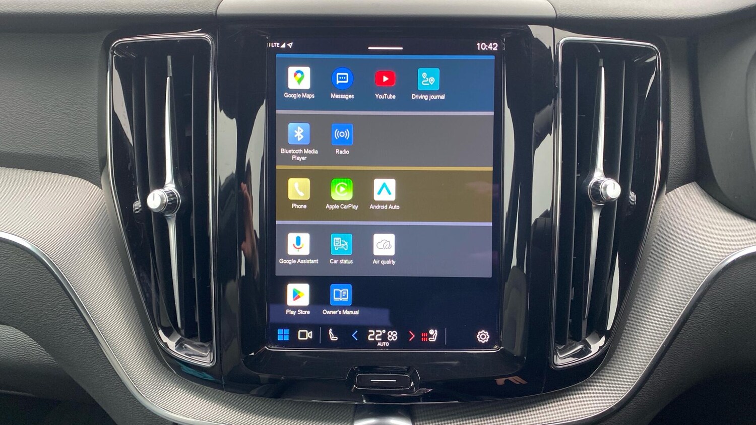 Used Volvo XC60 2023 for sale - 77478682: Photo 28