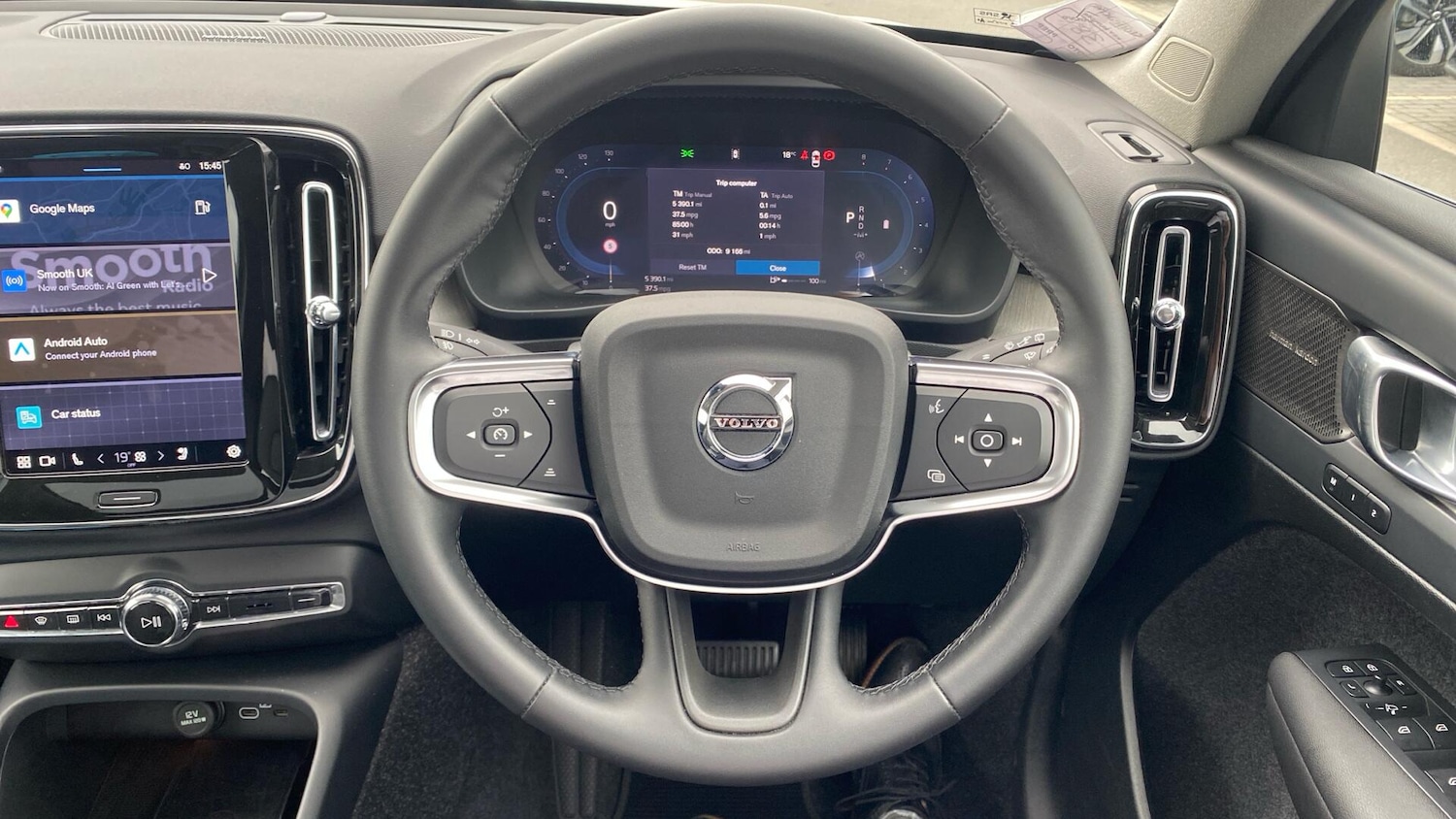 Used Volvo XC40 2025 for sale - 76122221: Photo 10