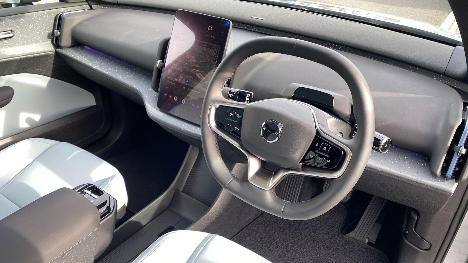 Used Volvo EX30 2025 for sale - 77343921: Photo 39