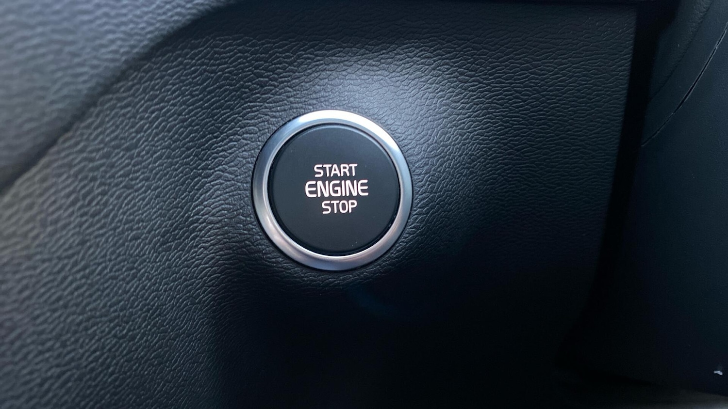 Used Volvo XC40 2021 for sale - 76753345: Photo 26