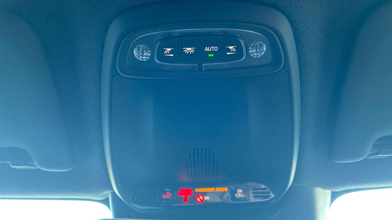 Used Volvo XC40 2021 for sale - 76753345: Photo 27