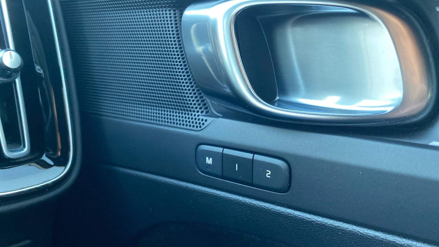 Used Volvo XC40 2021 for sale - 76753345: Photo 30