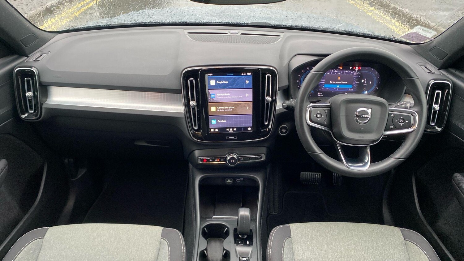 Used Volvo XC40 for sale - 77497079: Photo 11