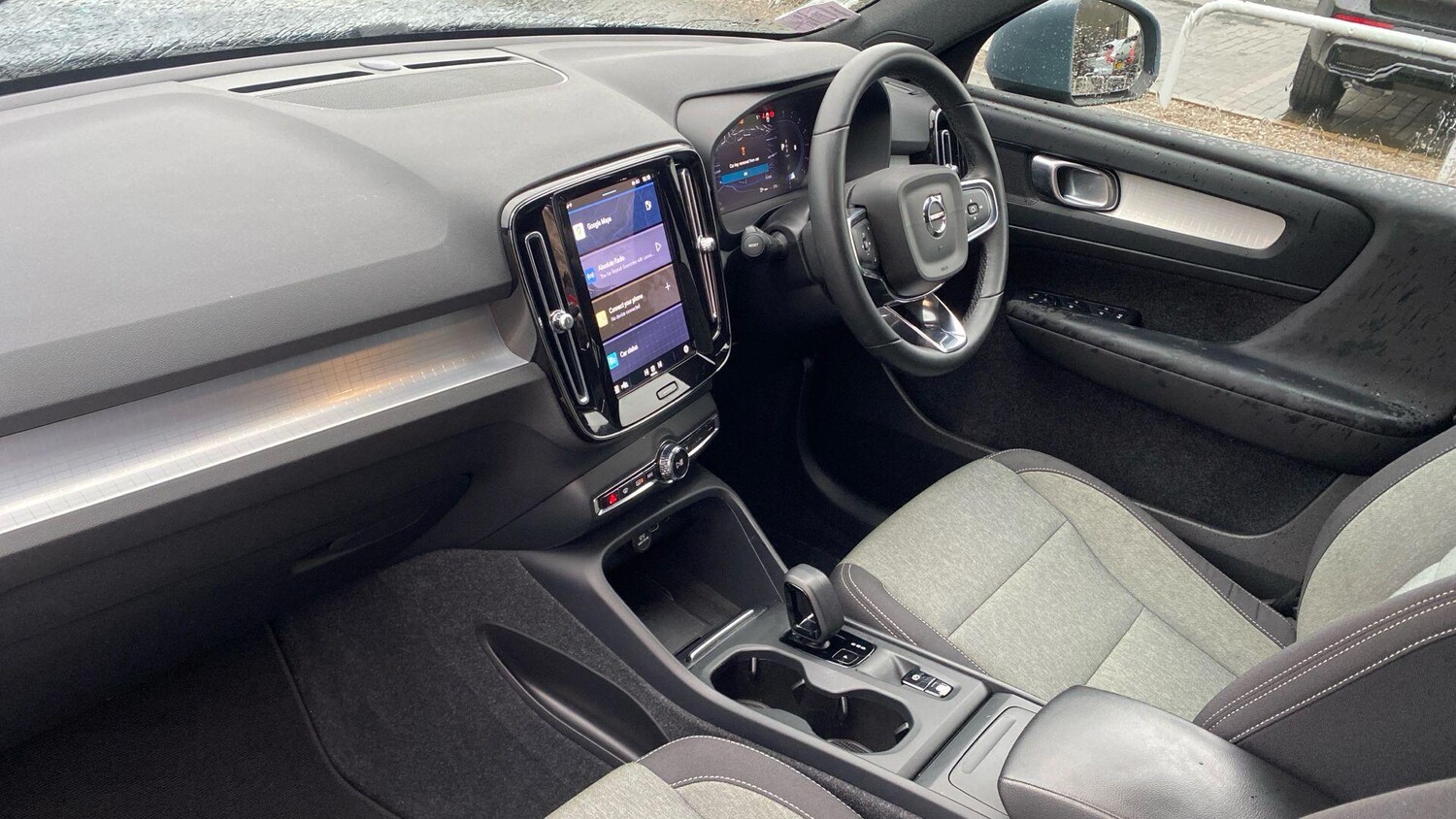 Used Volvo XC40 for sale - 77497079: Photo 13