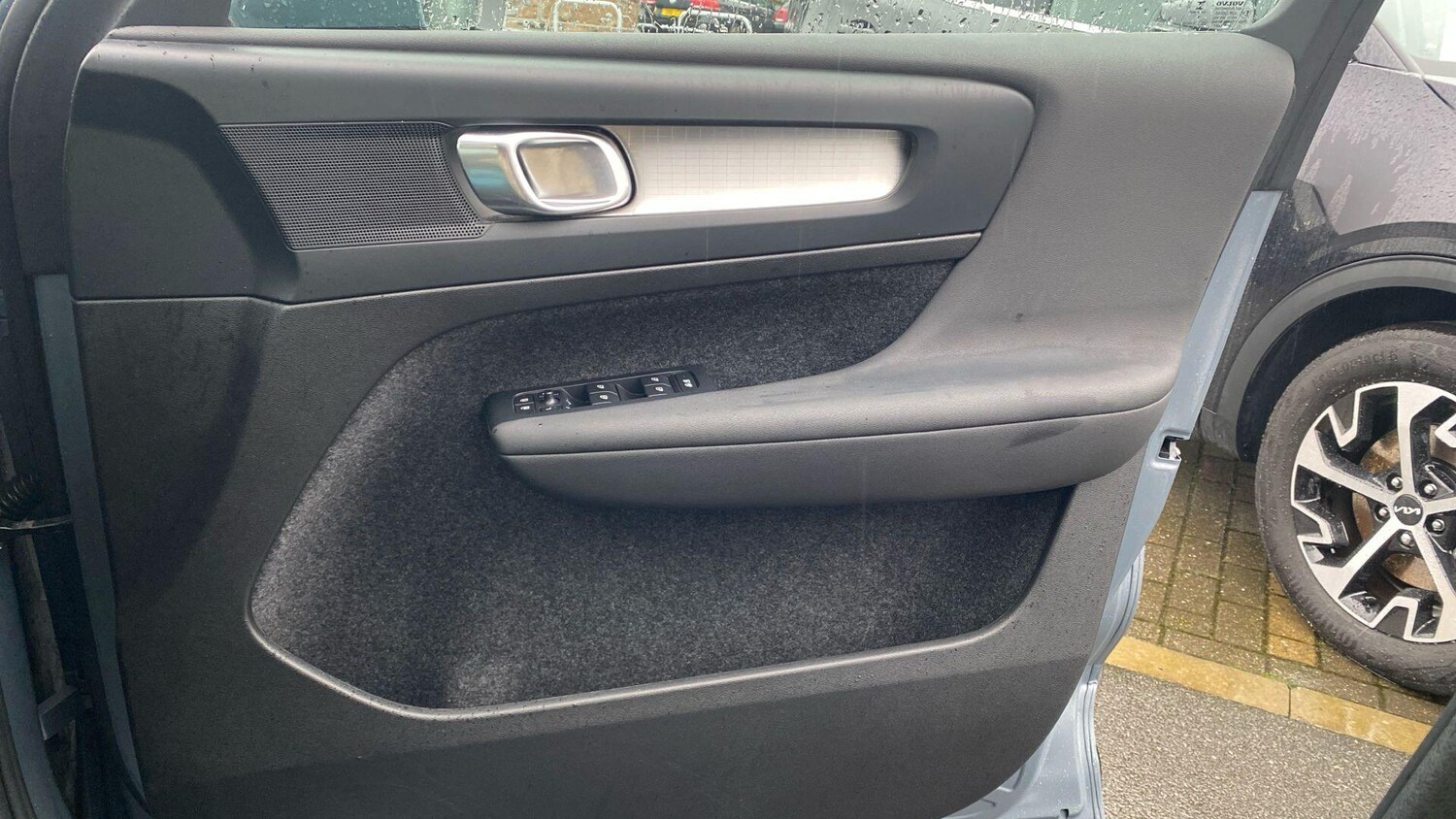 Used Volvo XC40 for sale - 77497079: Photo 23