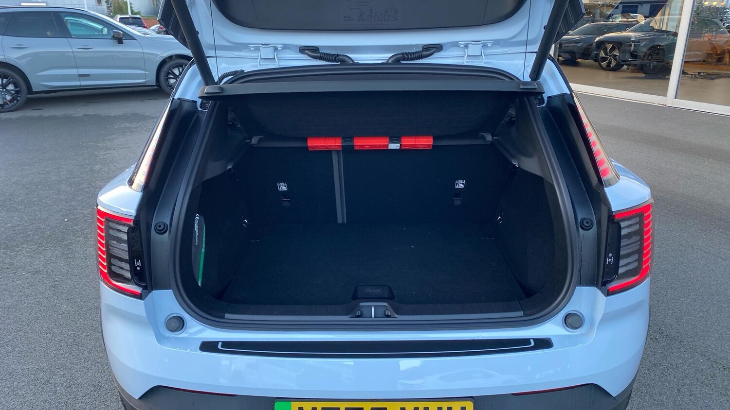 Used Volvo EX30 2025 for sale - 76886693: Photo 13