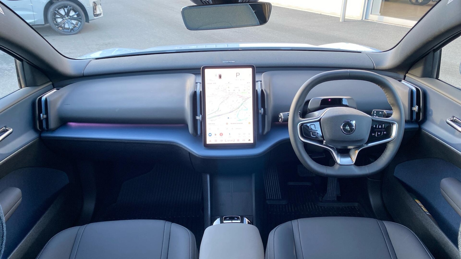 Used Volvo EX30 2025 for sale - 76886693: Photo 5