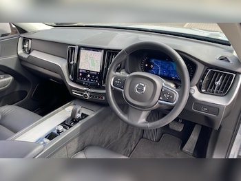 Used Volvo XC60 2023 for sale - 79452627: Photo