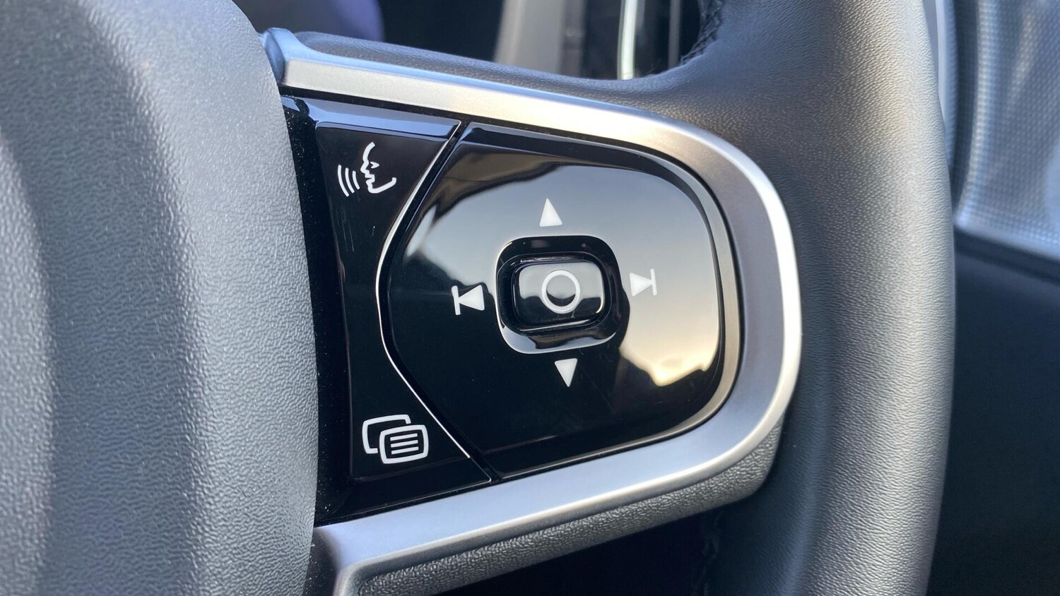 Used Volvo XC60 2025 for sale - 77799199: Photo 22