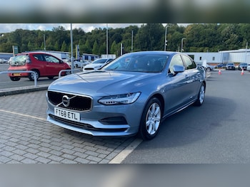Used Volvo S90 2018 for sale - 79589589: Photo