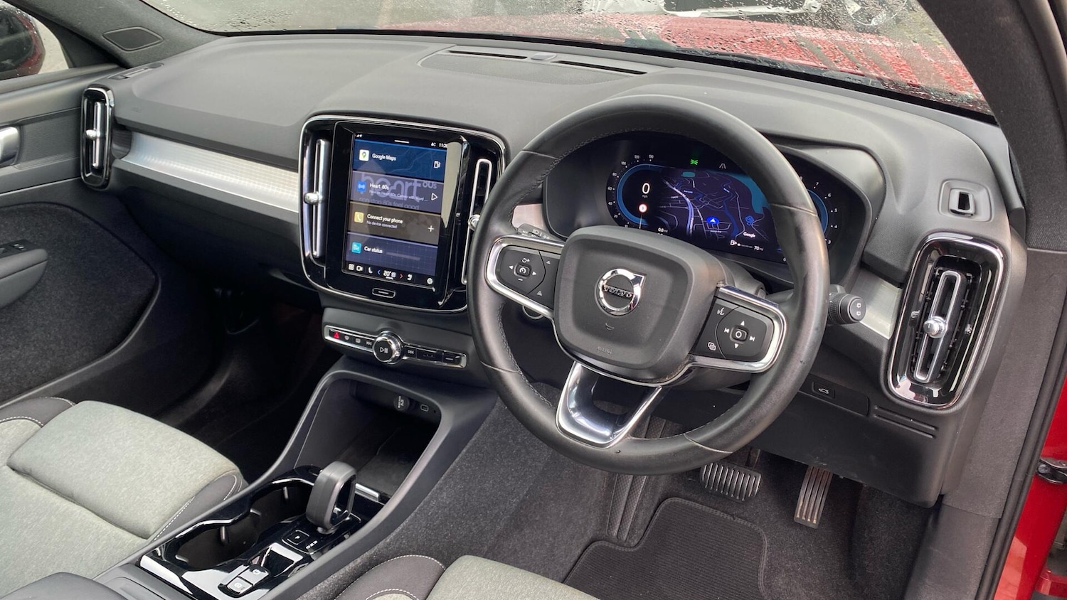 Used Volvo XC40 2023 for sale - 76633171: Photo 4