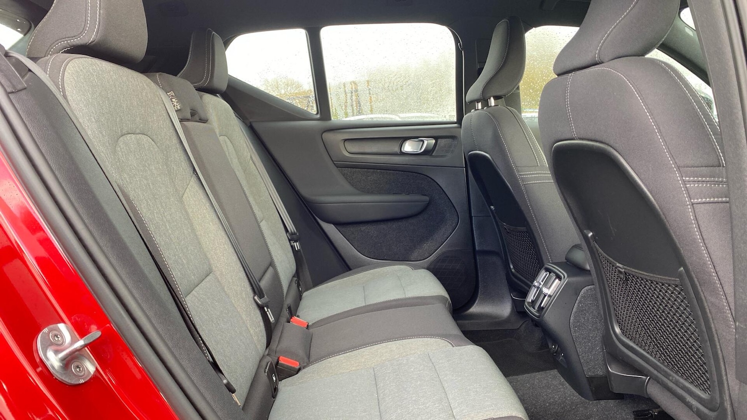 Used Volvo XC40 2023 for sale - 76633171: Photo 6