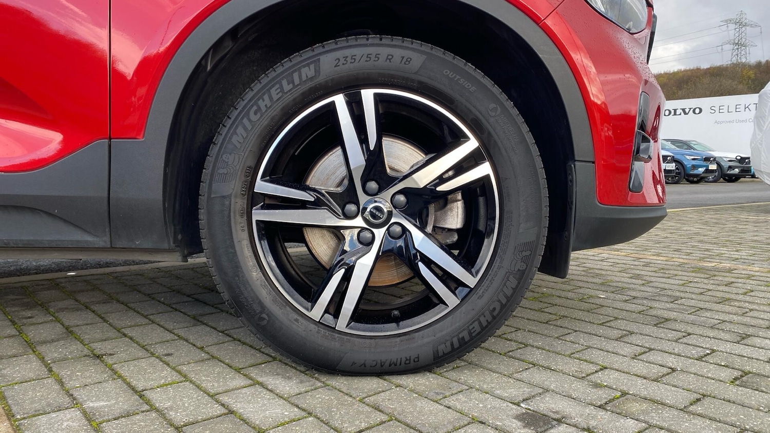 Used Volvo XC40 2023 for sale - 76633171: Photo 9