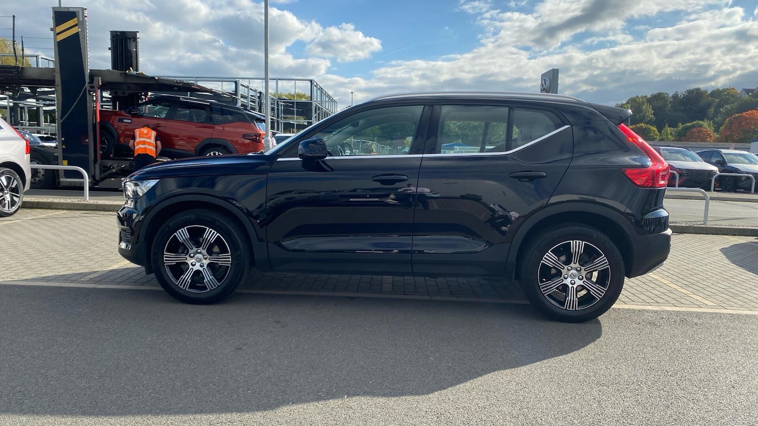Used Volvo XC40 2022 for sale - 76152536: Photo 32