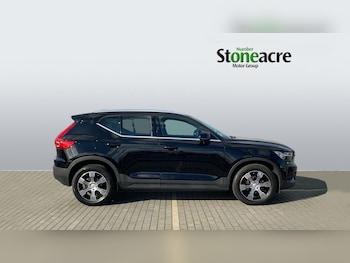 Used Volvo XC40 2022 for sale - 76152536: Photo