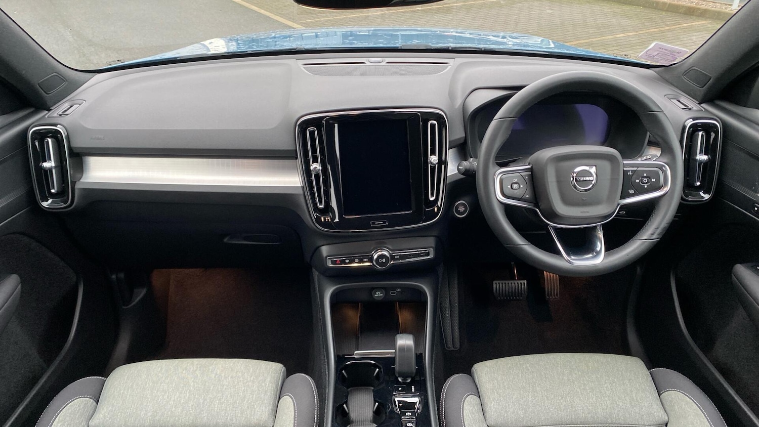 Used Volvo XC40 2022 for sale - 77344440: Photo 10