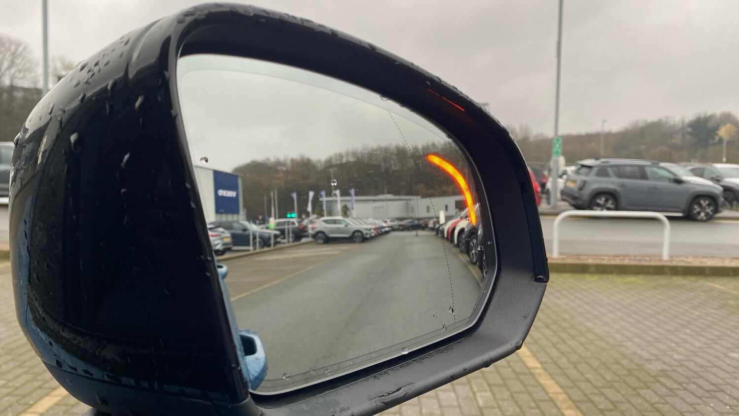 Used Volvo XC40 2022 for sale - 77344440: Photo 40