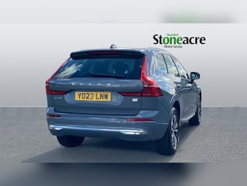 Used Volvo XC60 2023 for sale - 76072578: Photo 2